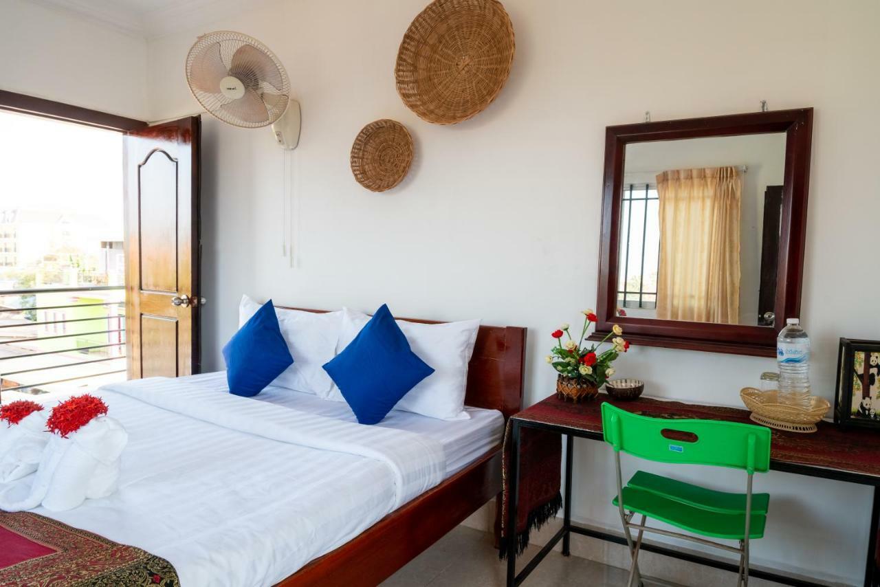 Royal Sok Chhan Siem Reap Exterior photo